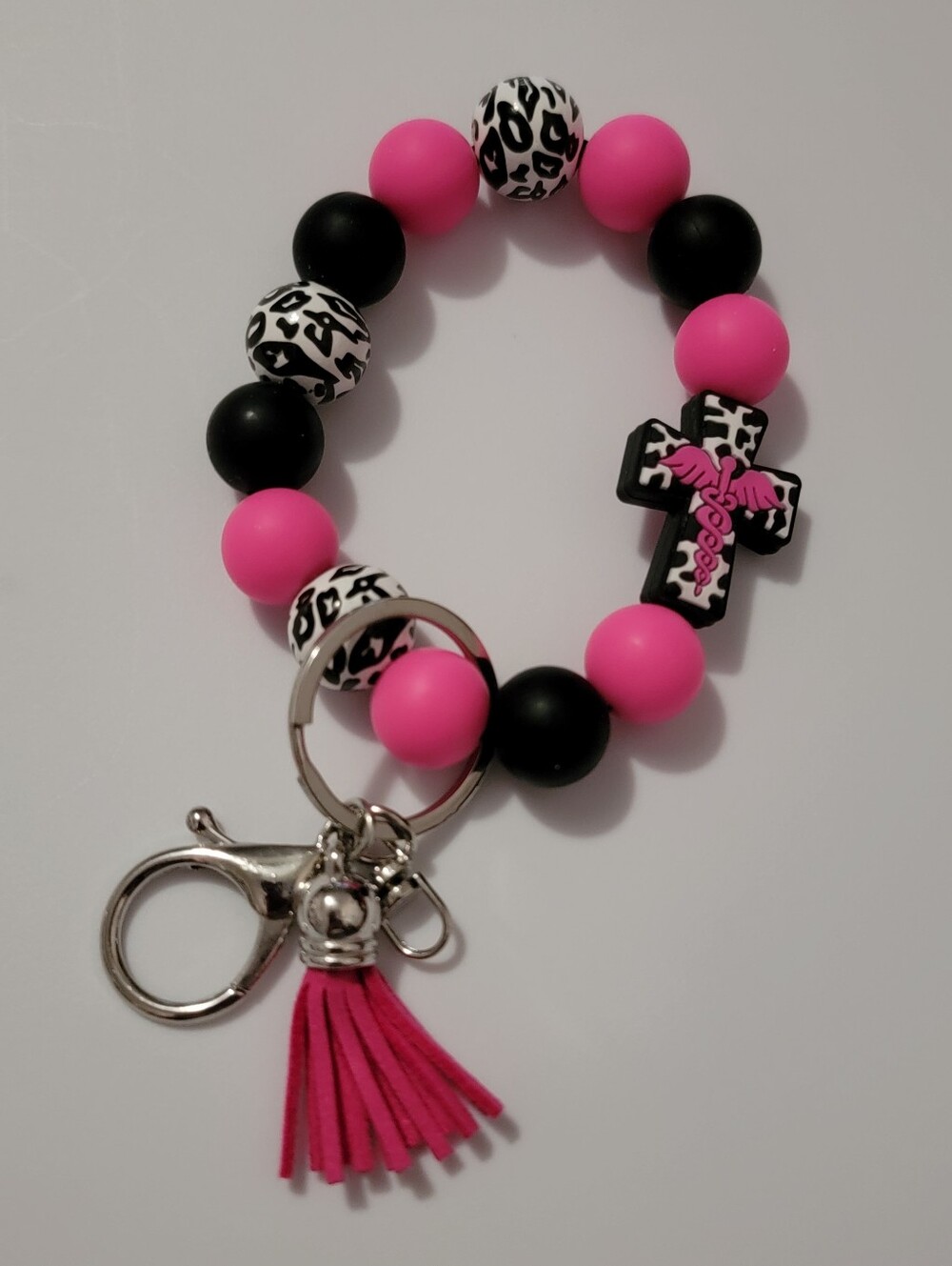 Source Unknown Pink, Black & White Beaded Cross Keyring Bracelet